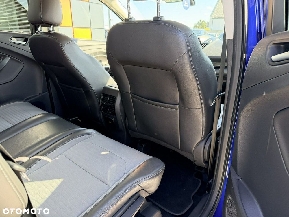 Ford Kuga 2.0 TDCi 4x2 Titanium - 14