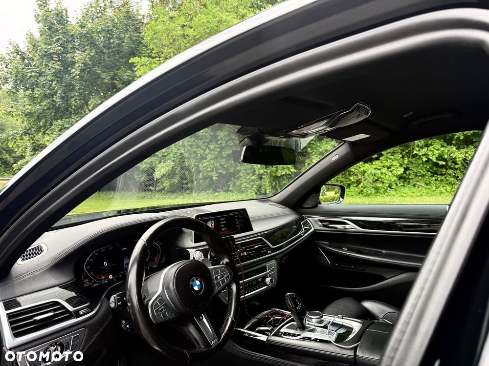 BMW Seria 7 740d xDrive sport - 10