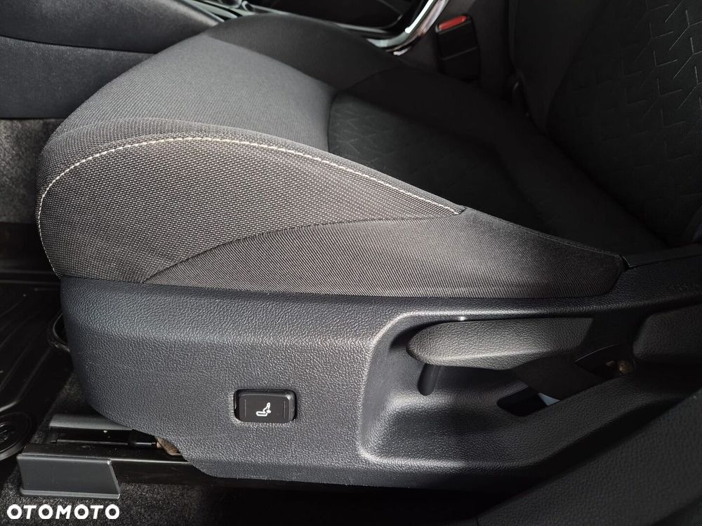 Toyota Corolla 1.8 Hybrid Comfort - 16