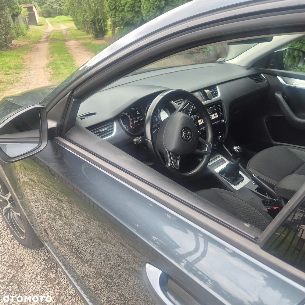 Skoda Octavia 1.6 TDI SCR Ambition - 4