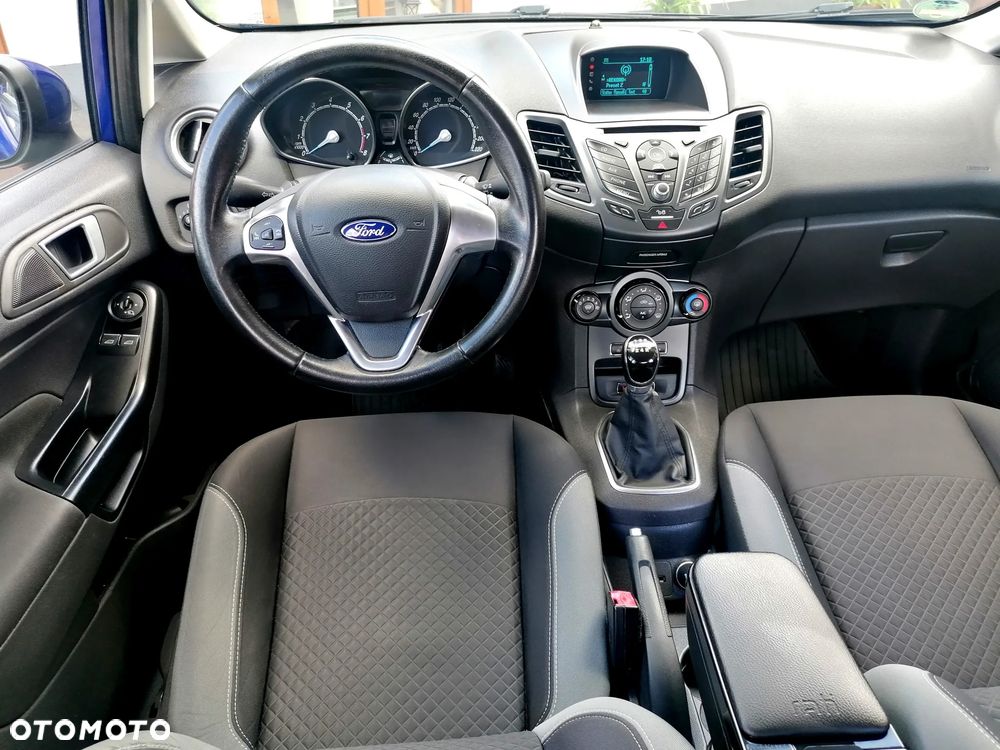 Ford Fiesta 1.0 EcoBoost Titanium - 9