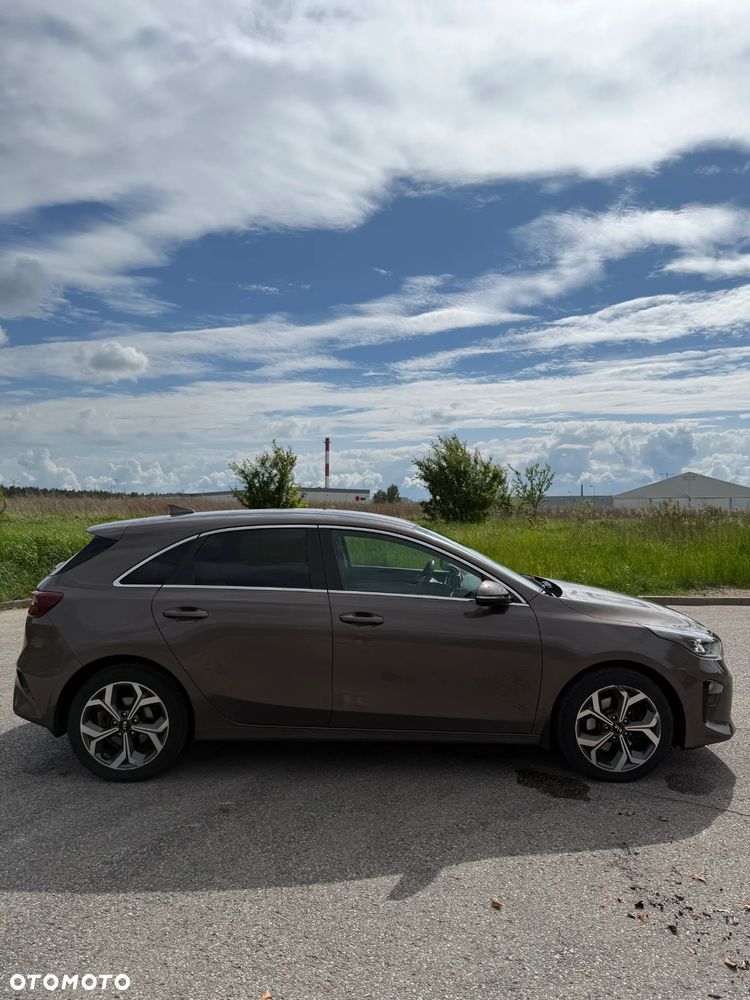 Kia Ceed 1.4 T-GDI L Business Line - 21
