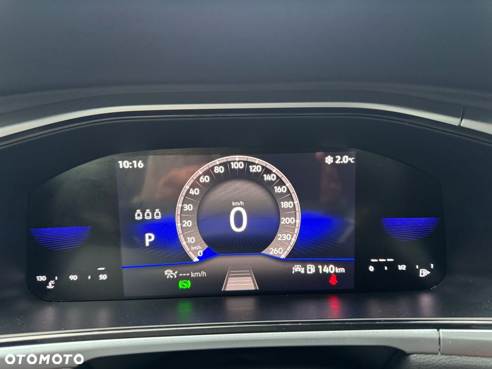 Volkswagen T-Roc 1.5 TSI Life Plus DSG - 17