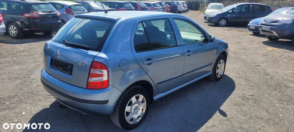 Skoda Fabia 1.4 16V Style Edition - 4
