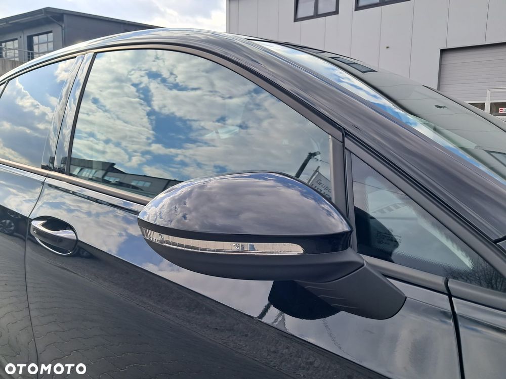 Volkswagen Golf 2.0 TDI Life Plus - 31