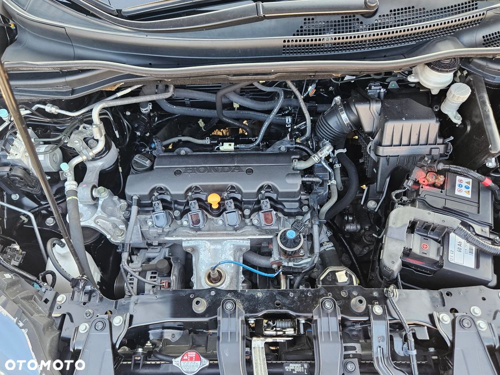 Honda CR-V 2.0 Elegance Plus (Honda Connect+) / (2WD) - 40