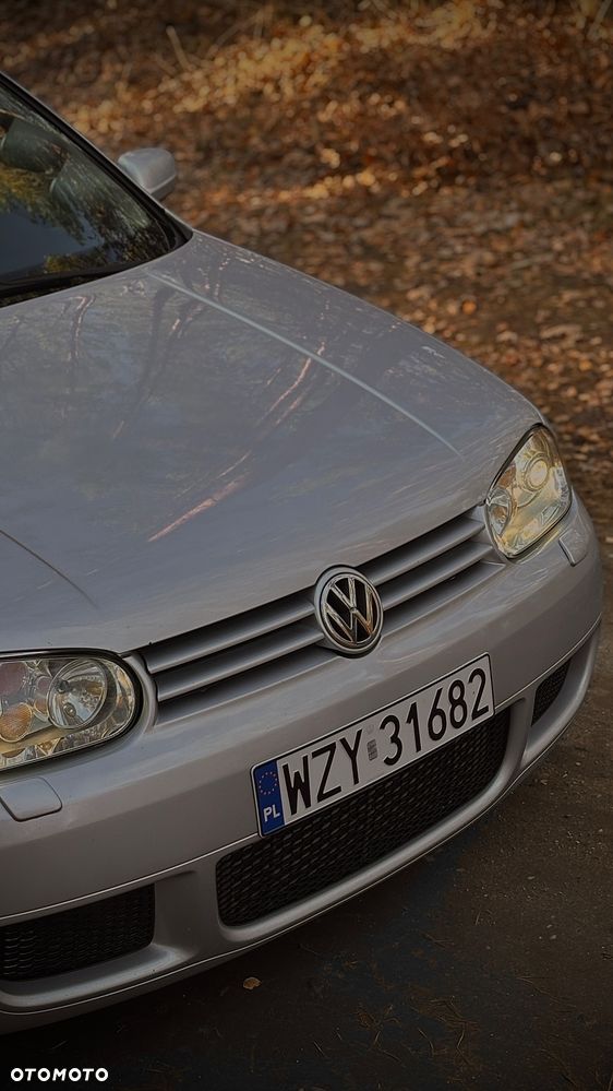 Volkswagen Golf 1.9 TDI Highline - 3