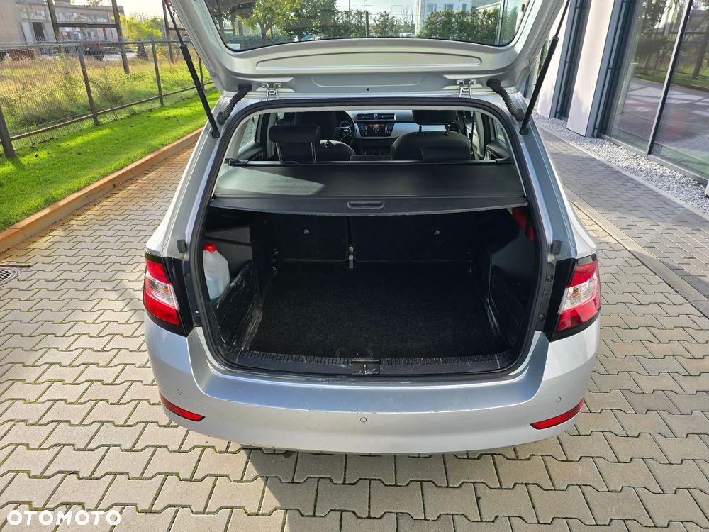 Skoda Fabia 1.0 TSI Ambition - 10