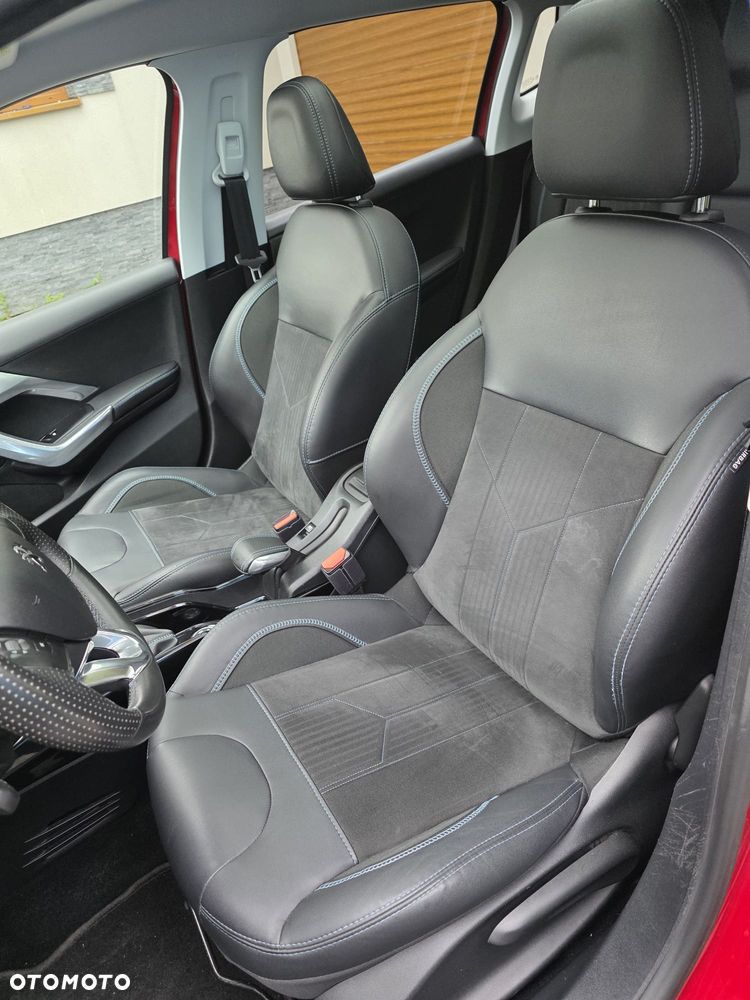 Peugeot 2008 1.2 Pure Tech GPF Crossway S&S - 10