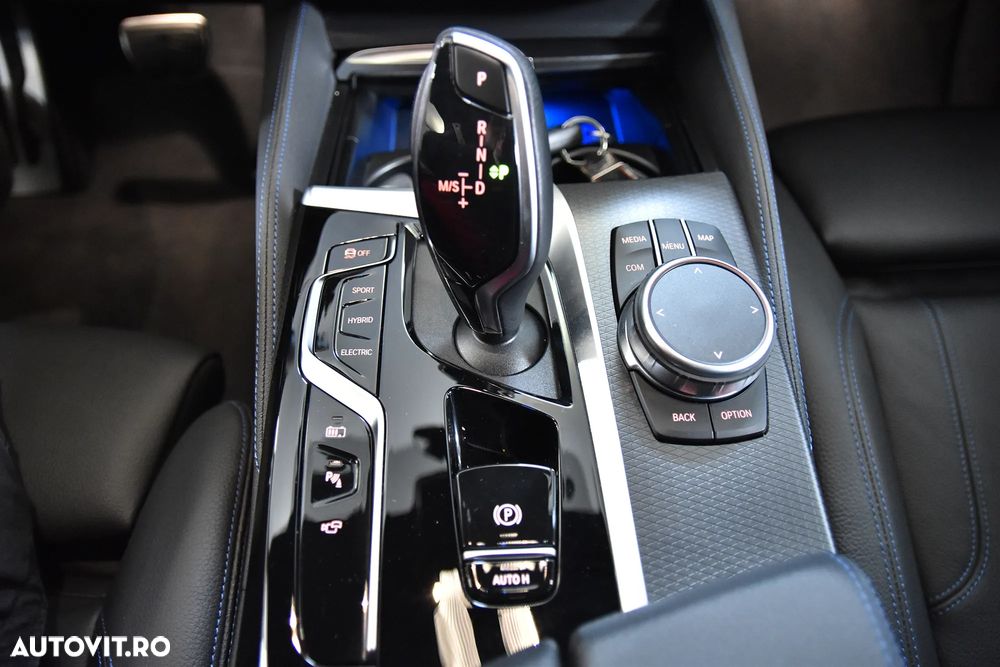 BMW Seria 5 530e xDrive Aut. - 18