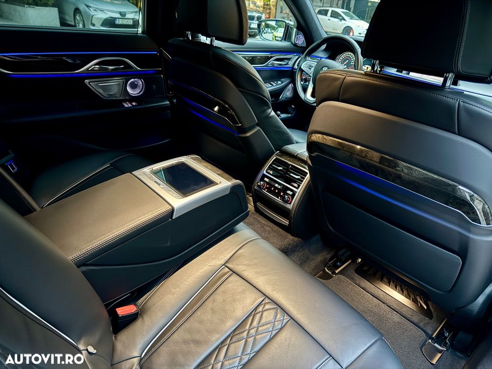 BMW Seria 7 740d xDrive - 13