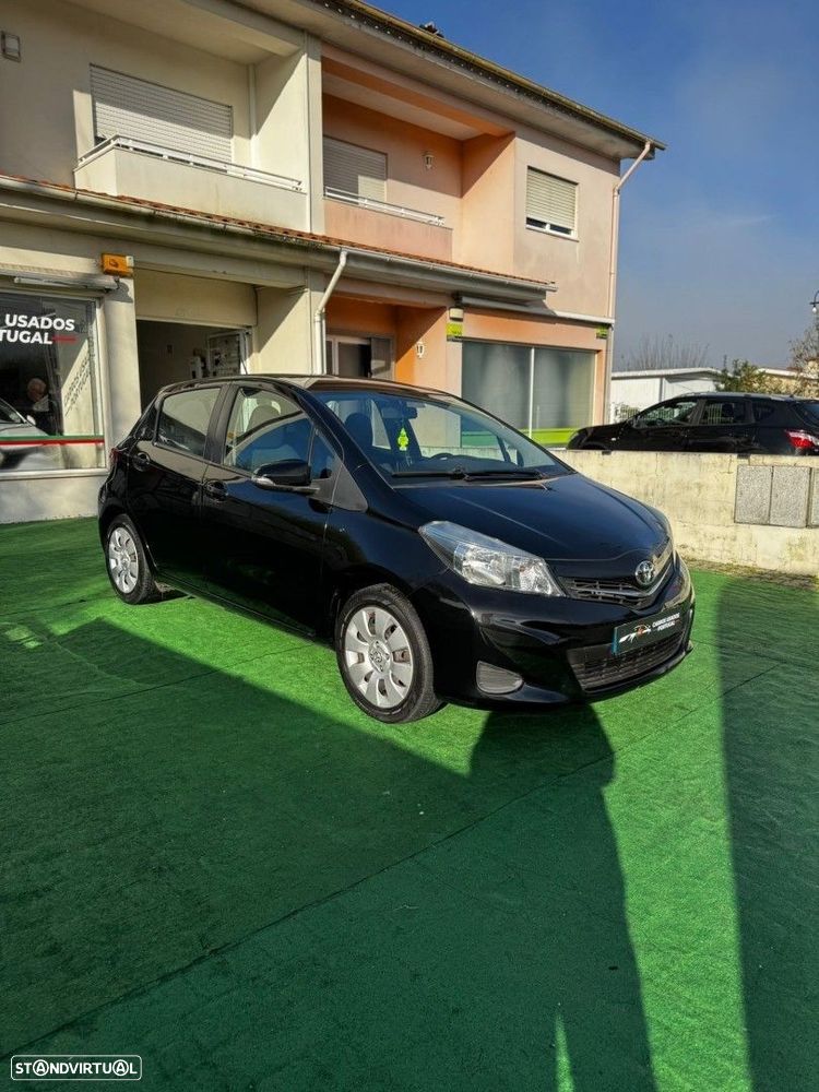 Toyota Yaris 1.33 VVT-i Sport+Navi - 4