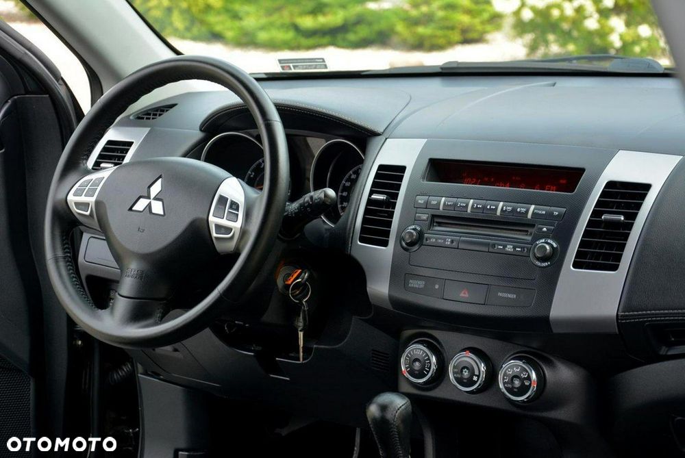 Mitsubishi Outlander 2.0 2WD Edition - 23