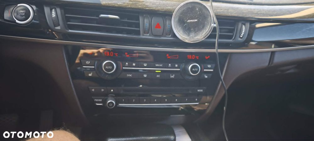 BMW X5 xDrive35i - 18