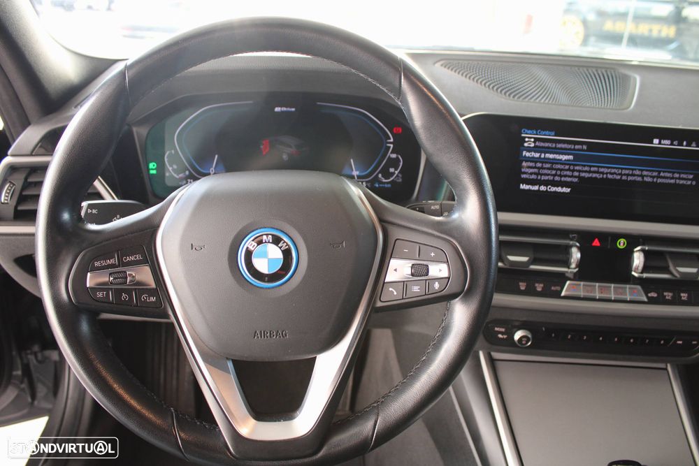 BMW 320 e Corporate Edition Auto - 6