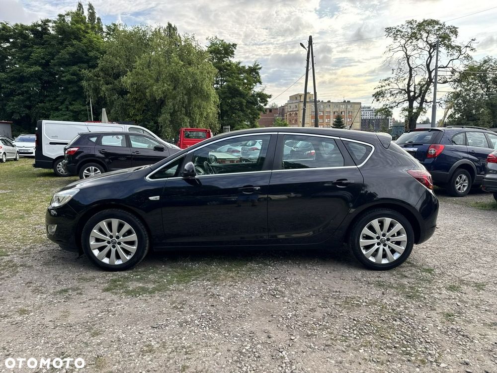 Opel Astra - 32