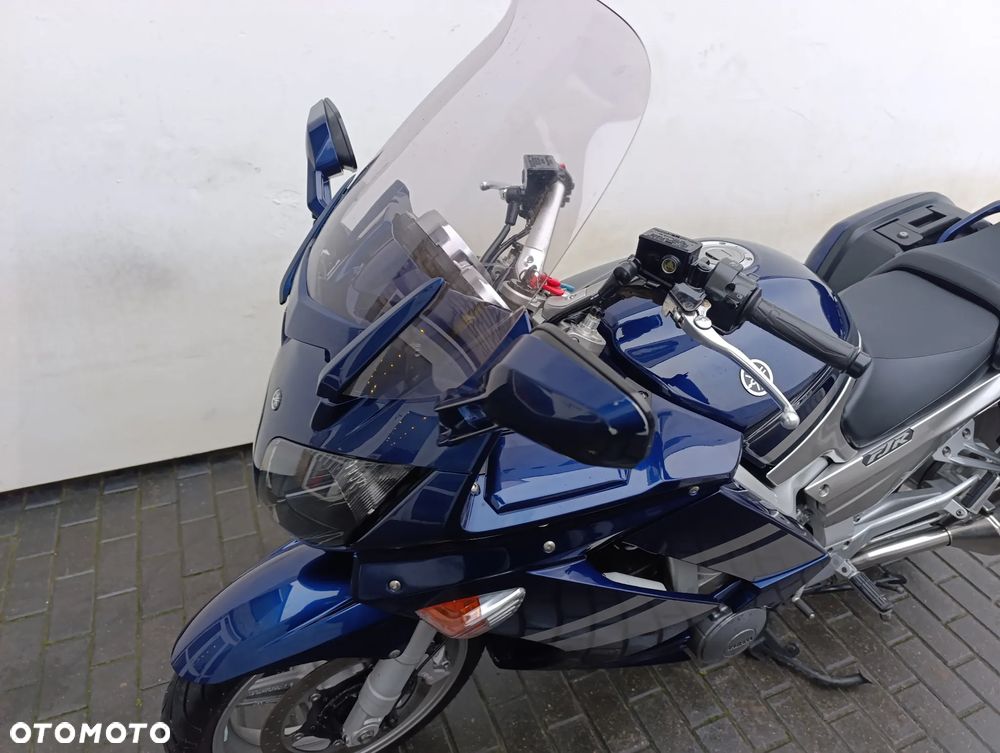 Yamaha FJR - 10