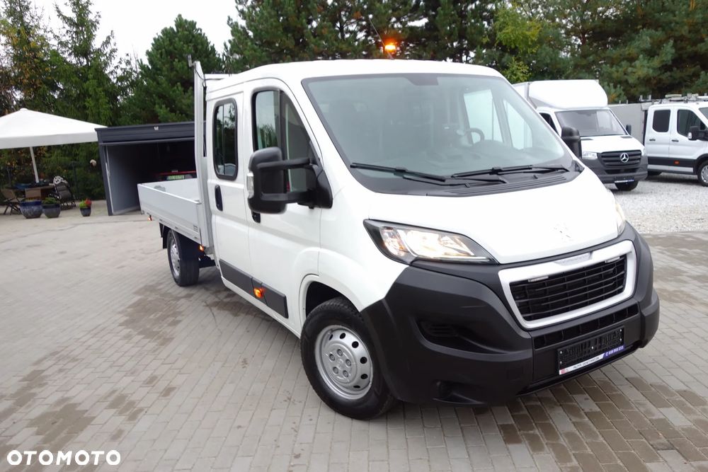 Peugeot Boxer Doka 2.2 Bluehdi 165 KM 7 Osobowa Klima Webasto - 19