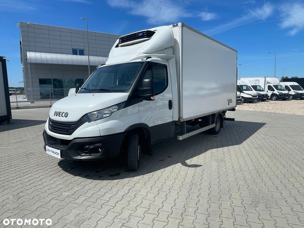 Iveco 50C18 Izoterma z Agregatem Zanotti Zasilanie 230V 8EP Winda - 1