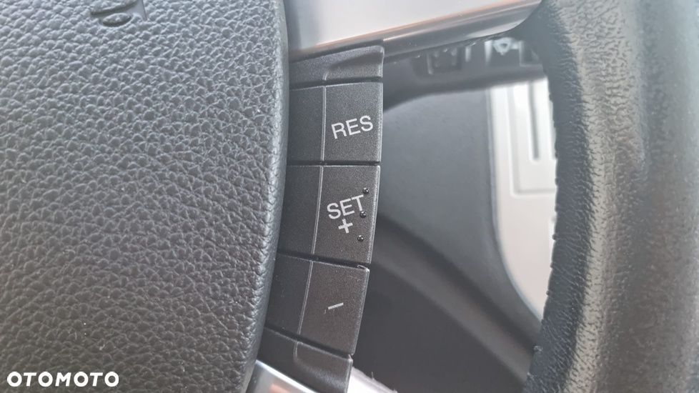 Ford Kuga 2.0 TDCi 4x4 Individual - 24