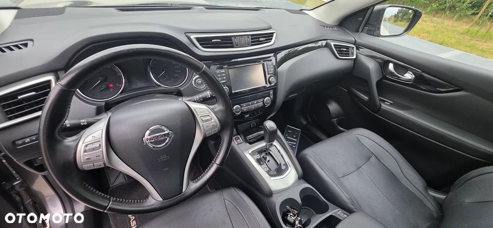Nissan Qashqai 1.6 DCi Tekna Xtronic EU6 - 25