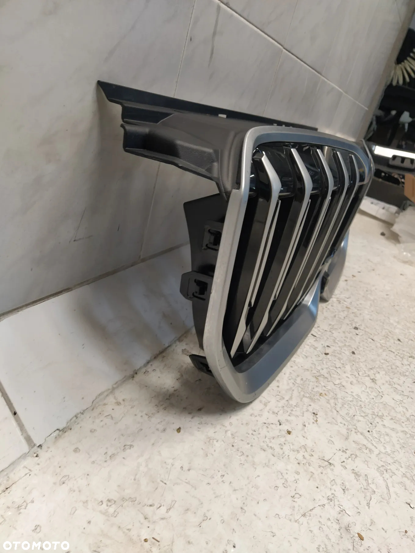 BMW X1 U11 GRILL ATRAPA CHŁODNICY KRATKA NERKA CHROM FRONT I RAMKA CZARNY ŚRODEK NOWY ORYGINAŁ - 4