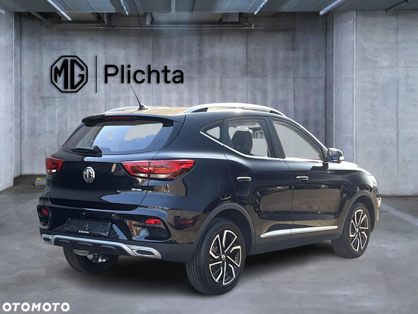 MG ZS - 6