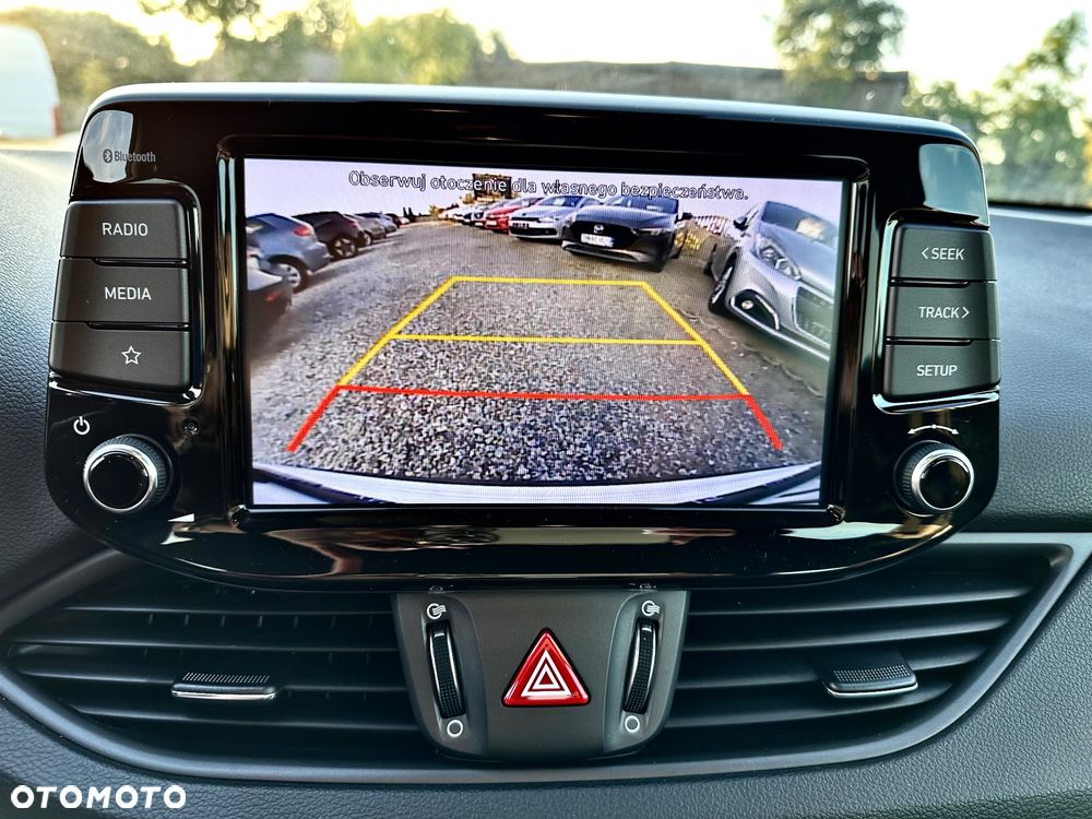 Hyundai i30 1.5 T-GDI 48V Executive - 8