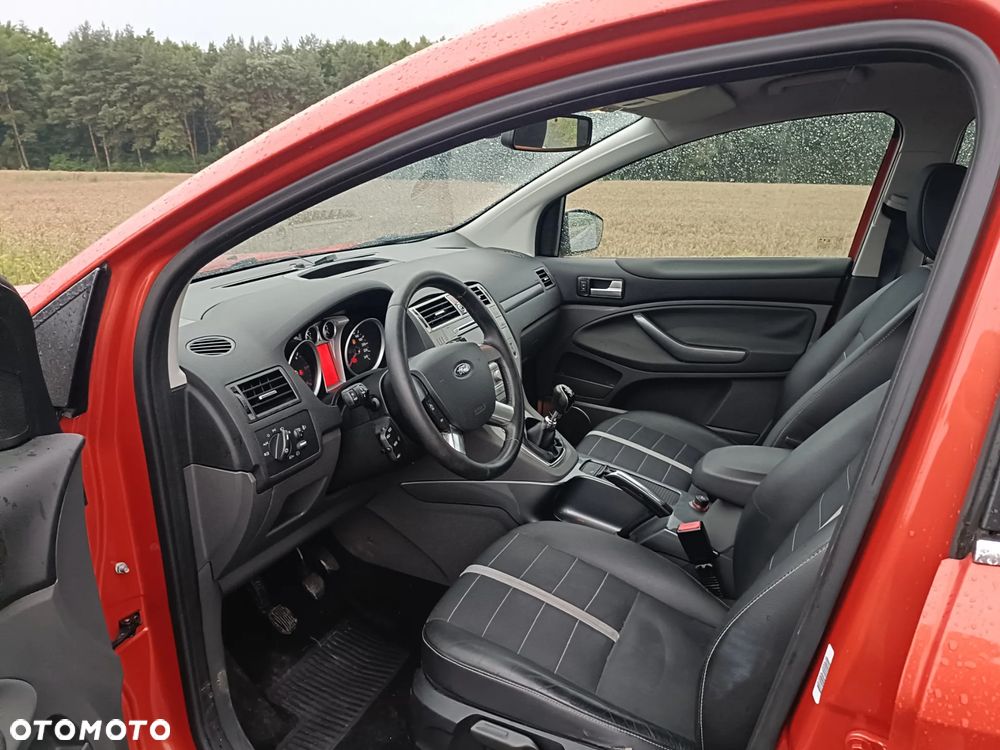 Ford Kuga 2.0 TDCi Titanium S - 16