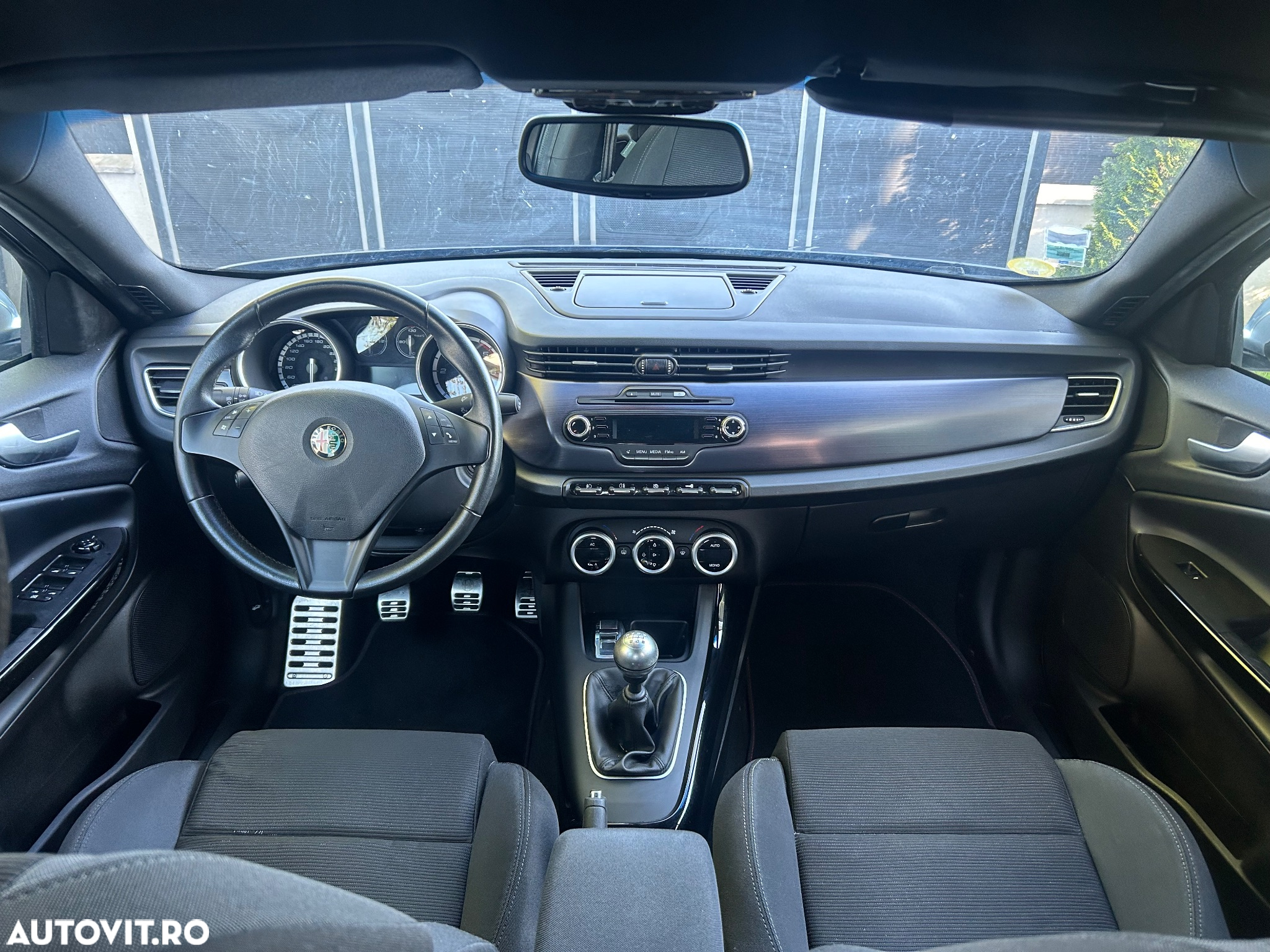 Alfa Romeo Giulietta 1.6 JTDM 16V - 6