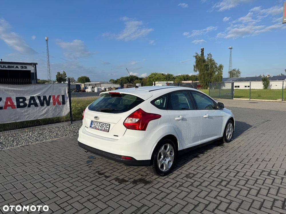Ford Focus 1.6 TDCi Edition - 9