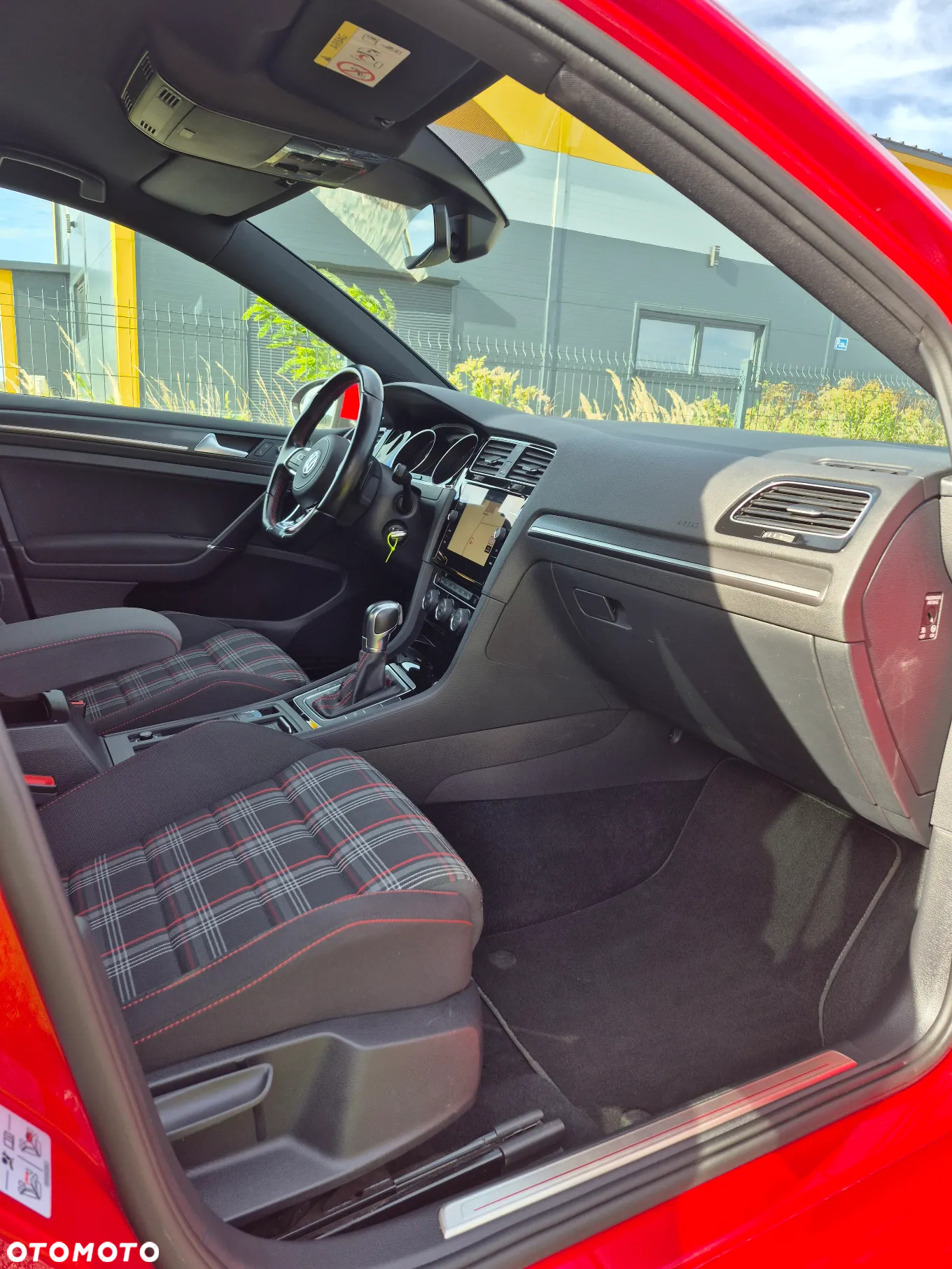 Volkswagen Golf GTI Performance BlueMotion Technology DSG - 20