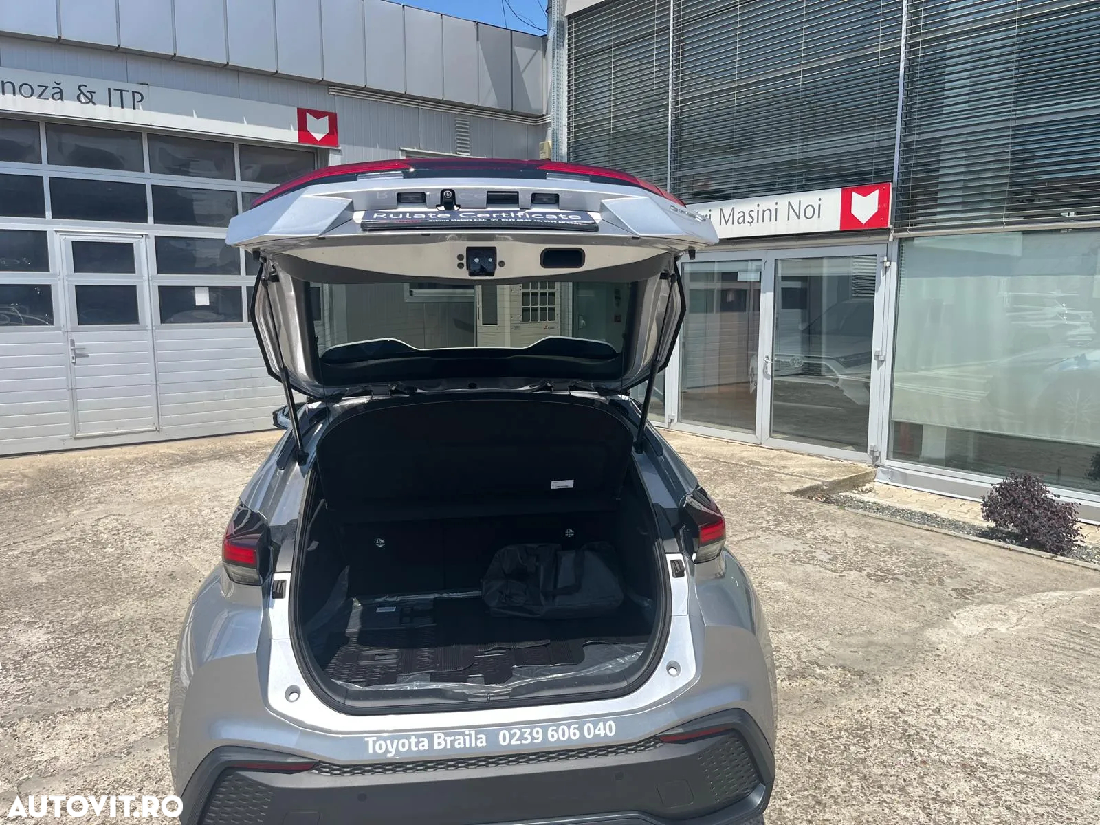 Toyota C-HR 1.8 HEV 140 CP 4x2 CVT Dynamic - 20