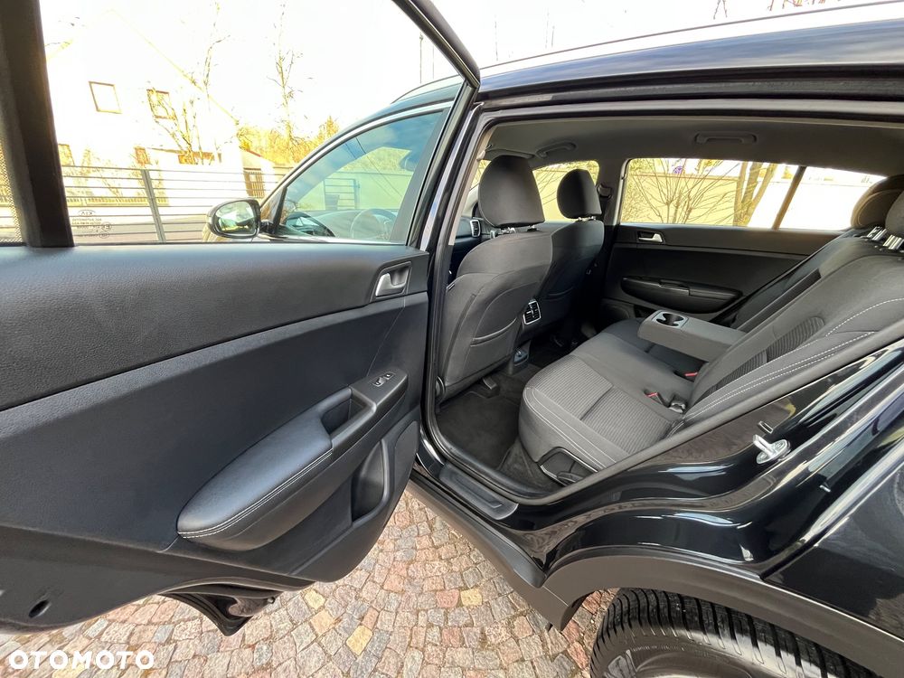 Kia Sportage 1.6 GDI L 2WD - 37