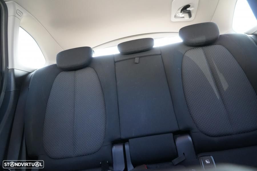 BMW X1 16 d sDrive Advantage Auto - 27