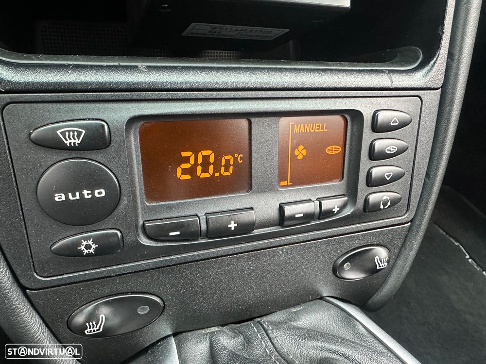 Porsche 911 (996) Turbo - 59