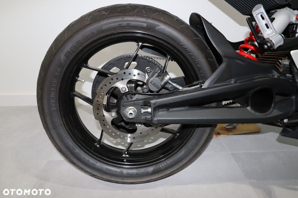 Zero S - 4