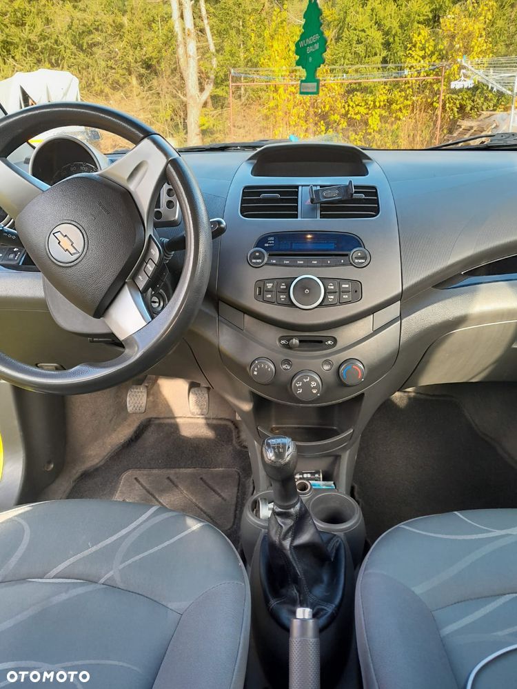 Chevrolet Spark 1.0 LS - 9