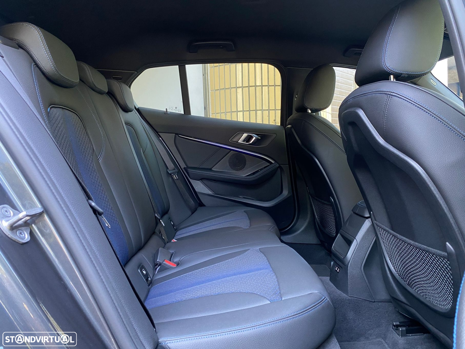 BMW 118 i Pack Desportivo M Auto - 11