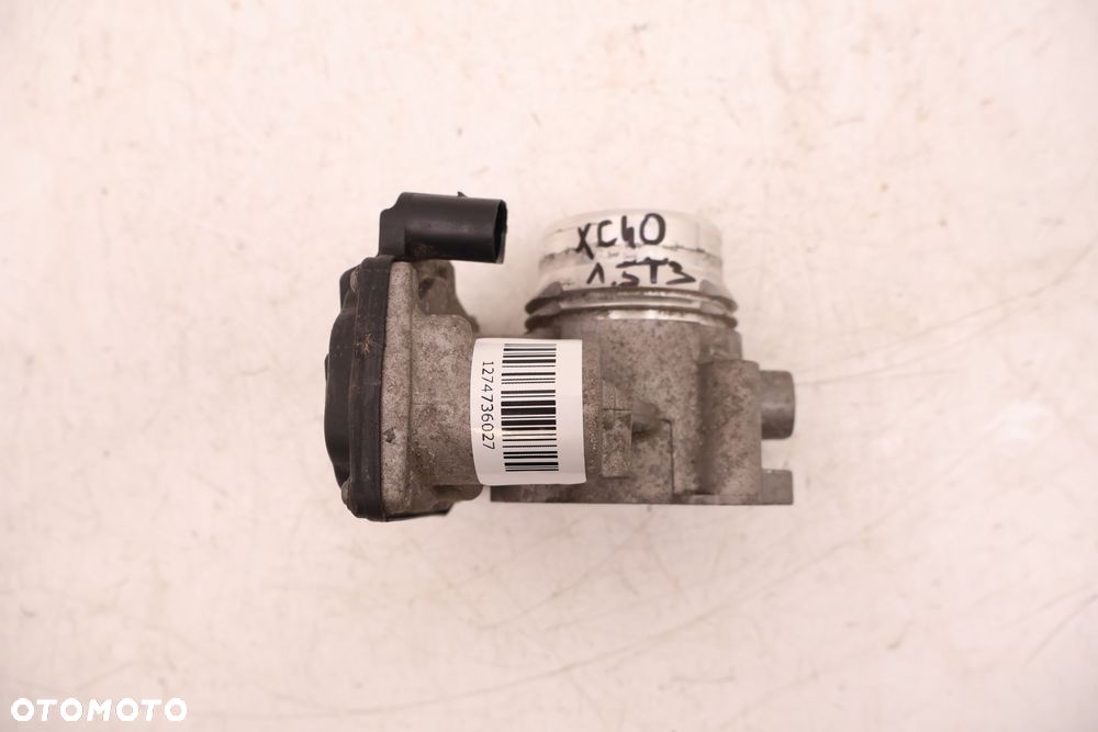 VOLVO XC40 1.5 T3 PRZEPUSTNICA 31465702AA - 7
