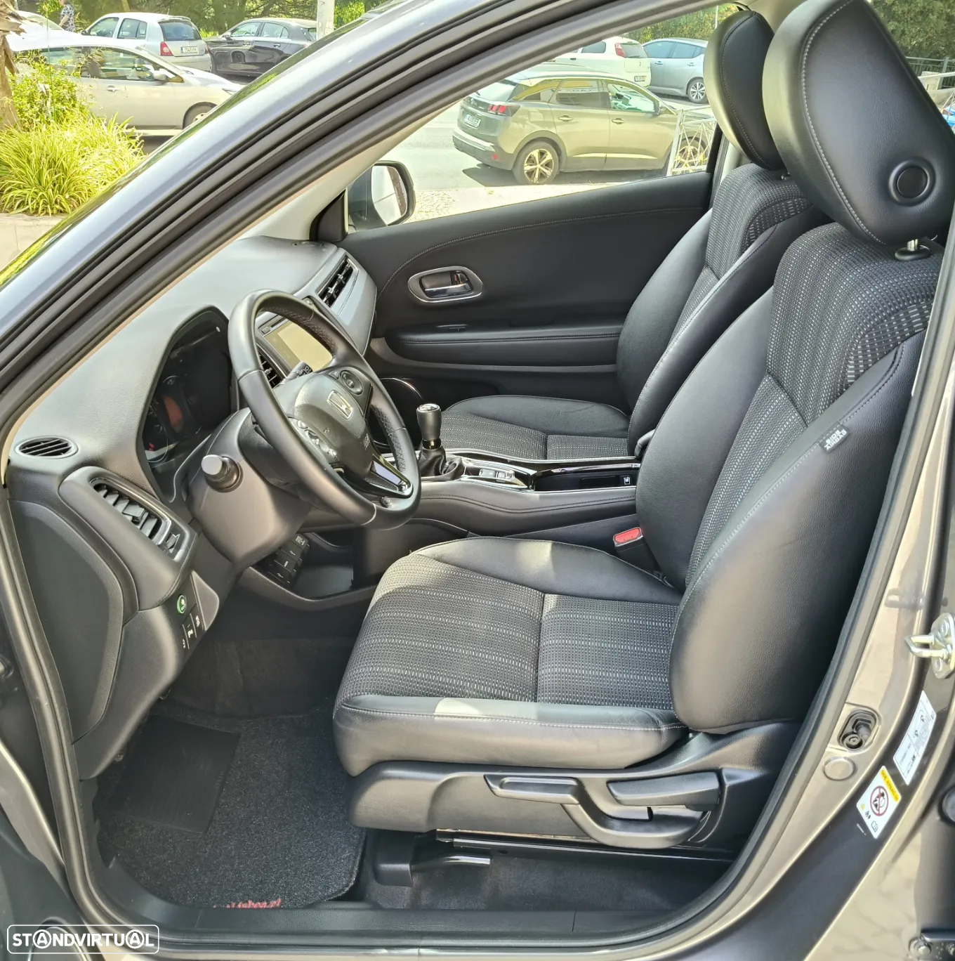 Honda HR-V 1.6 i-DTEC Executive - 15