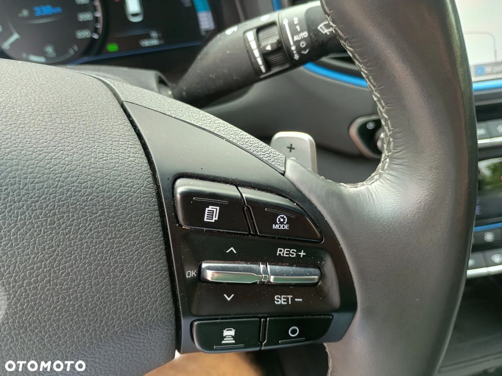 Hyundai IONIQ 1.6 GDI Premium - 37