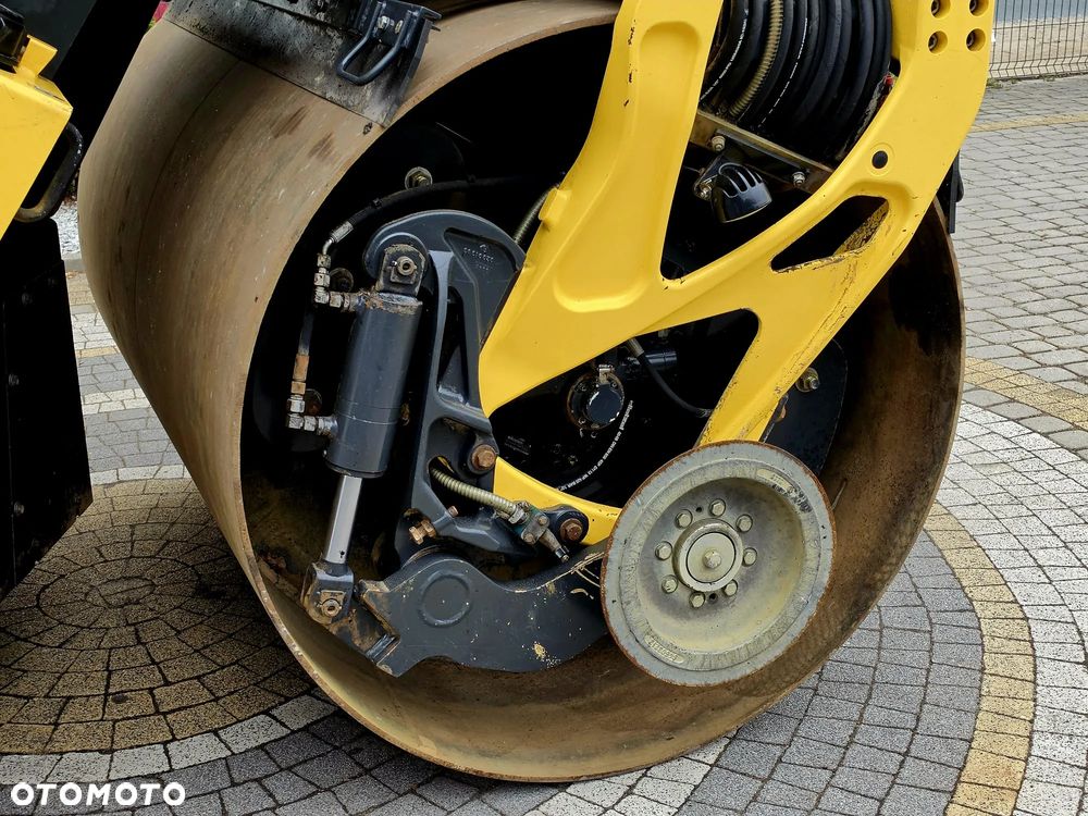 Bomag BOMAG BW 174 AP-4i AM Asphalt Manager II - 23