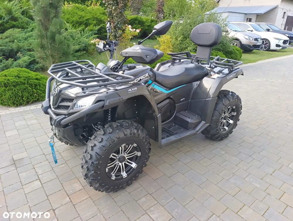 CFMoto CForce - 8
