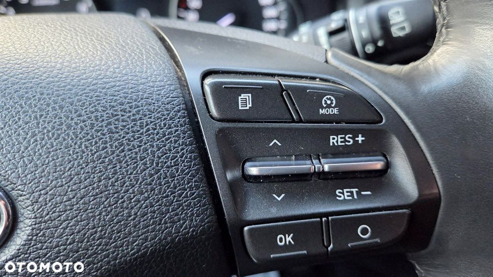 Hyundai i30 1.4 Classic + - 18