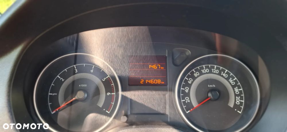 Peugeot 301 1.6 BlueHDi Active - 23