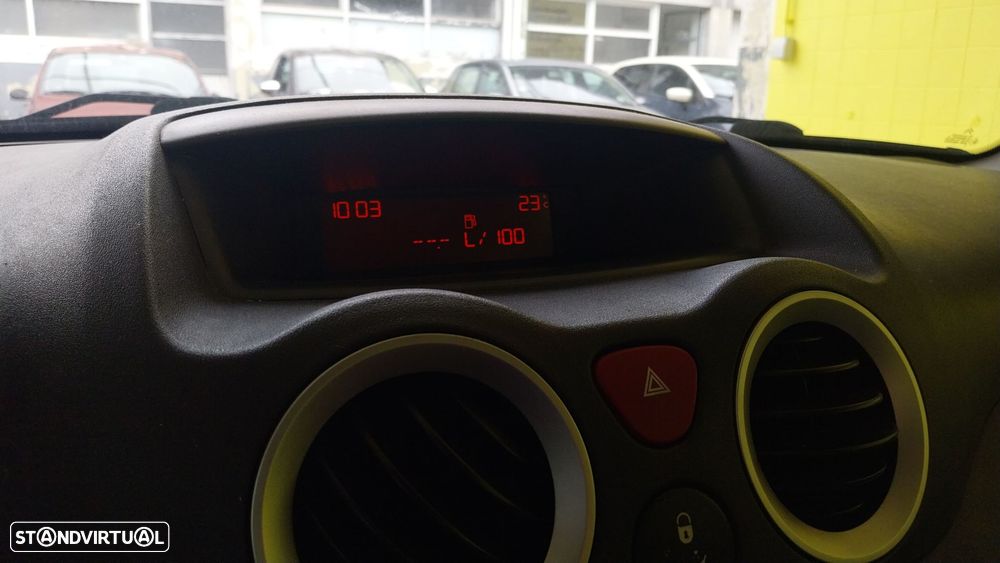 Citroën C3 1.1 SX+ Airdream - 8