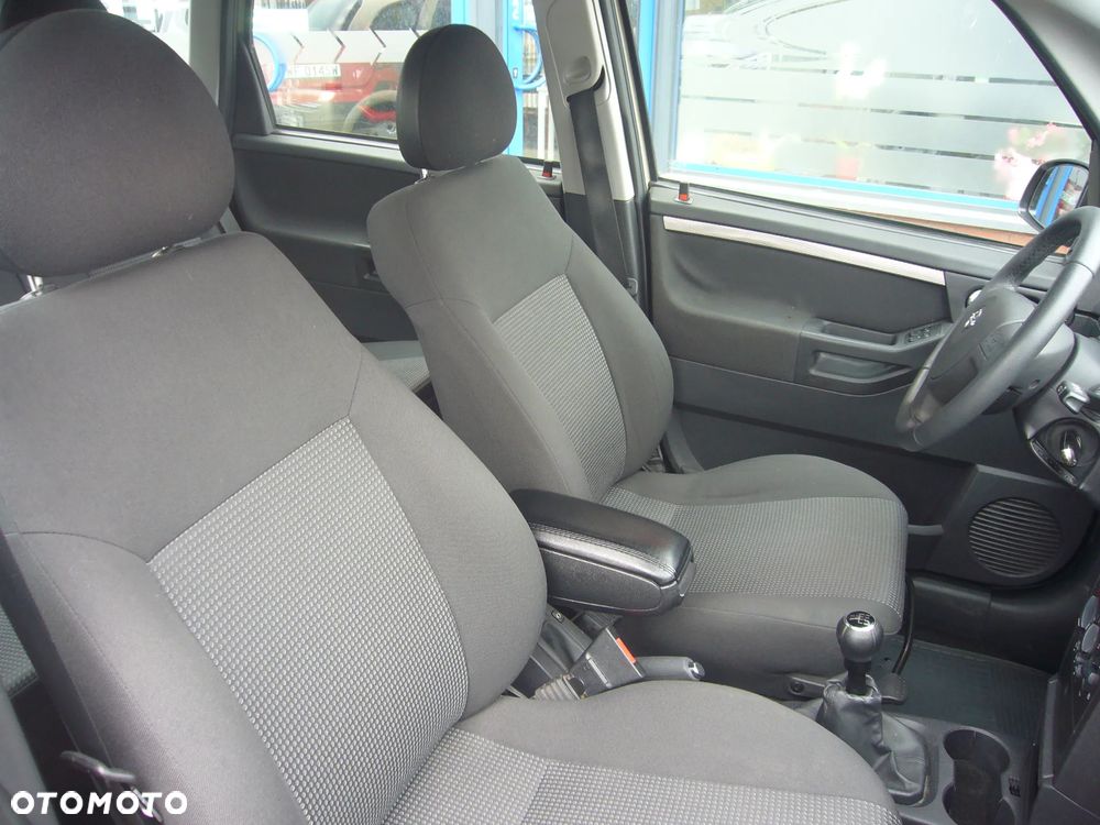 Opel Meriva 1.6 Enjoy - 19