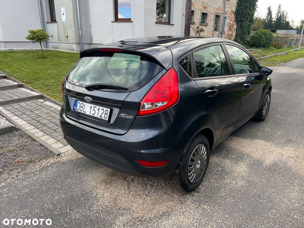 Ford Fiesta 1.25 Viva - 6