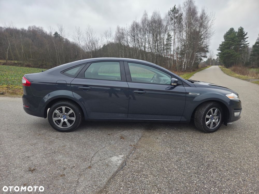 Ford Mondeo 1.6 T Ambiente - 4